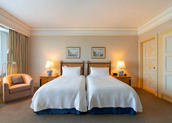 Four Seasons Ritz